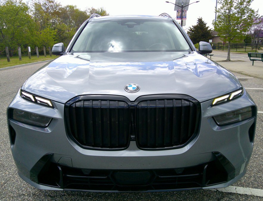 Used 2023 BMW X7 xDrive40i AWD/4WD image 29