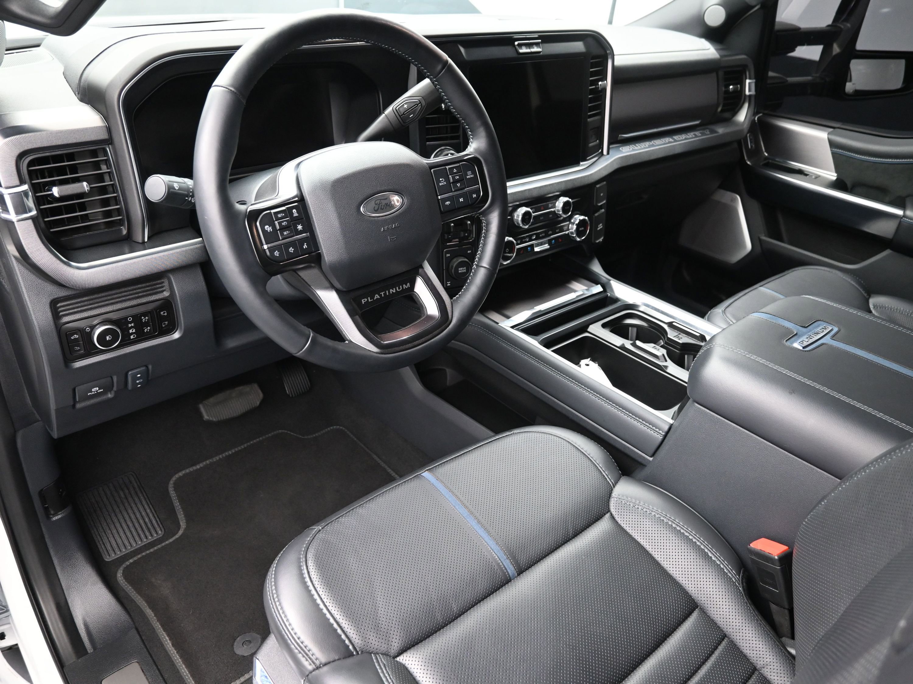 Used 2026 Ford F250 Platinum AWD/4WD image 22