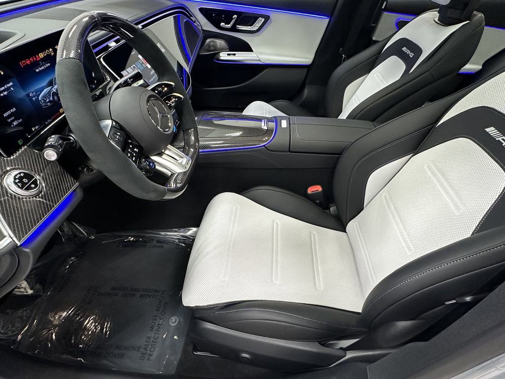 New 2026 Mercedes-Benz E 53 AMG e 4MATIC Sedan image 9