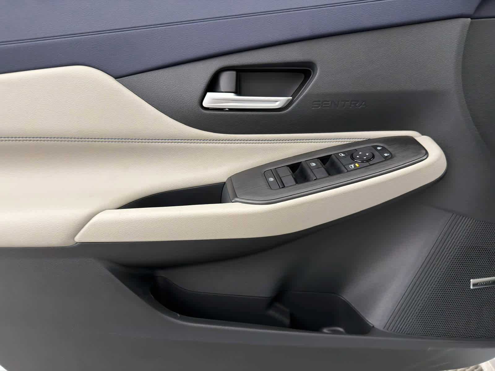 New 2026 Nissan Sentra SL w/ Floor Mat Package image 21