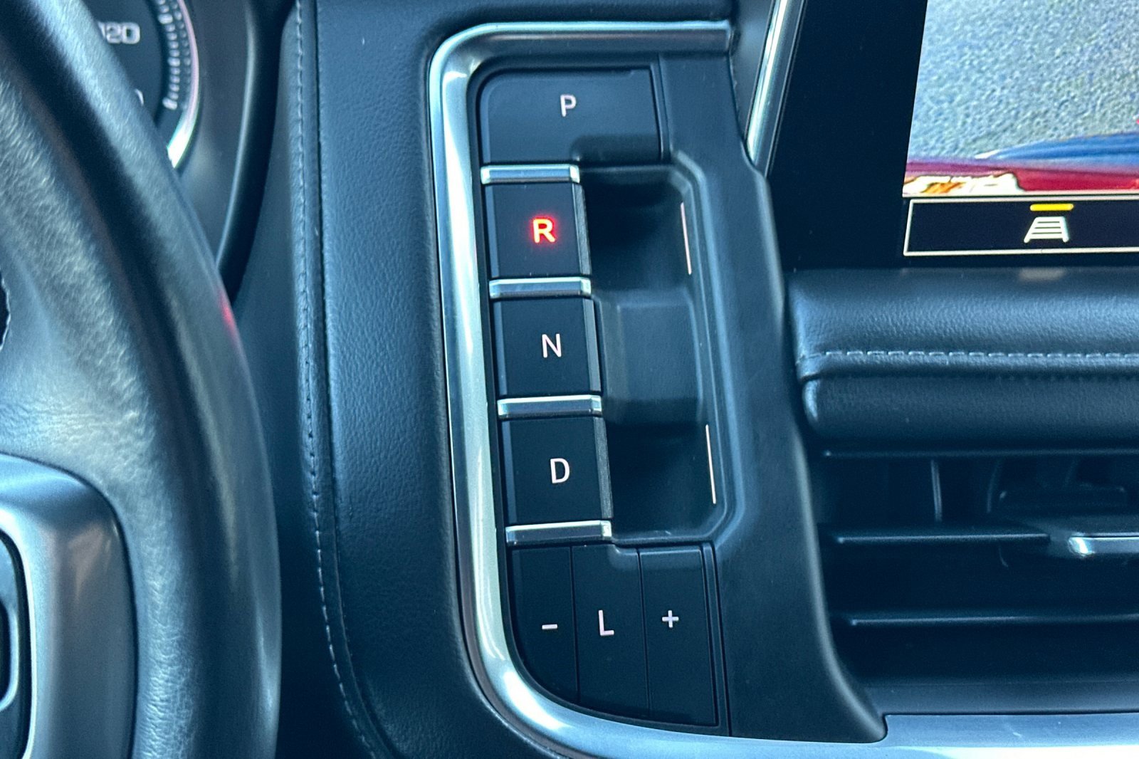 Used 2021 Chevrolet Tahoe LS image 22