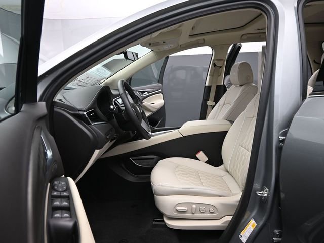 Certified 2024 Buick Enclave Avenir w/ Avenir Technology Package AWD/4WD image 10