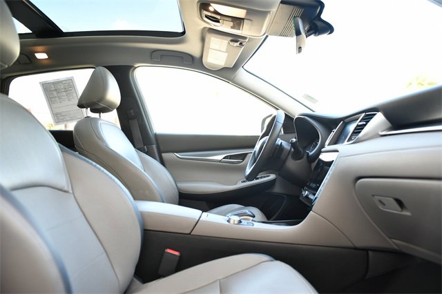 Used 2023 INFINITI QX50 Luxe image 29