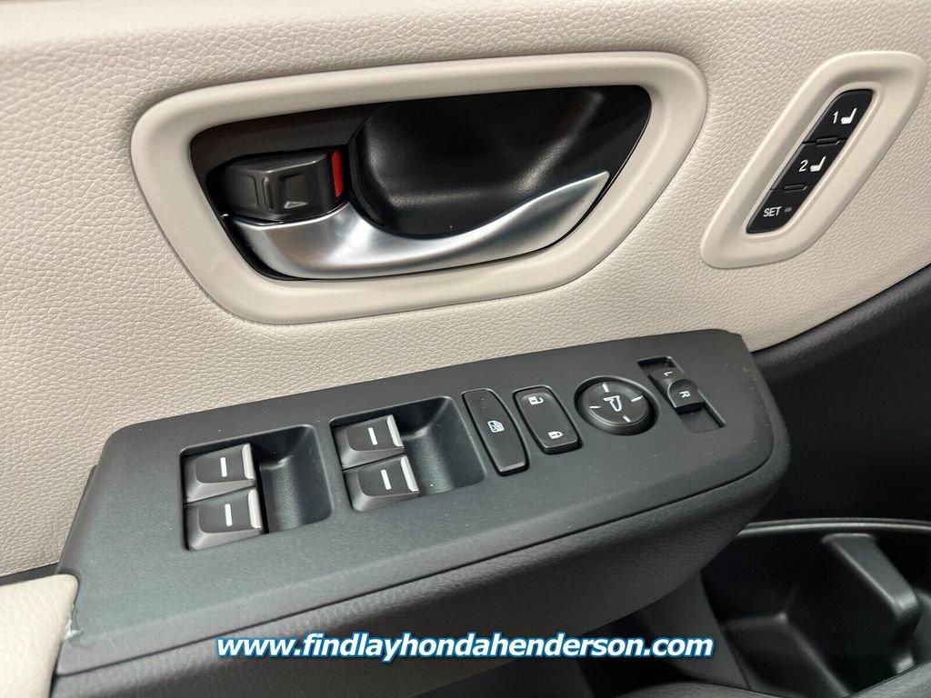 New 2026 Honda Pilot EX-L image 10