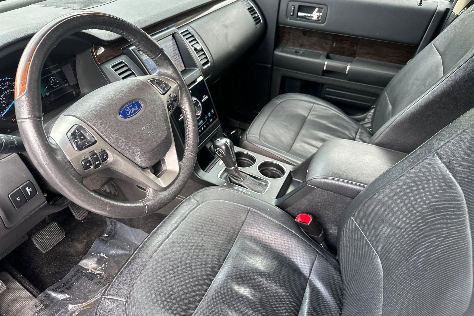 Used 2019 Ford Flex Limited image 4