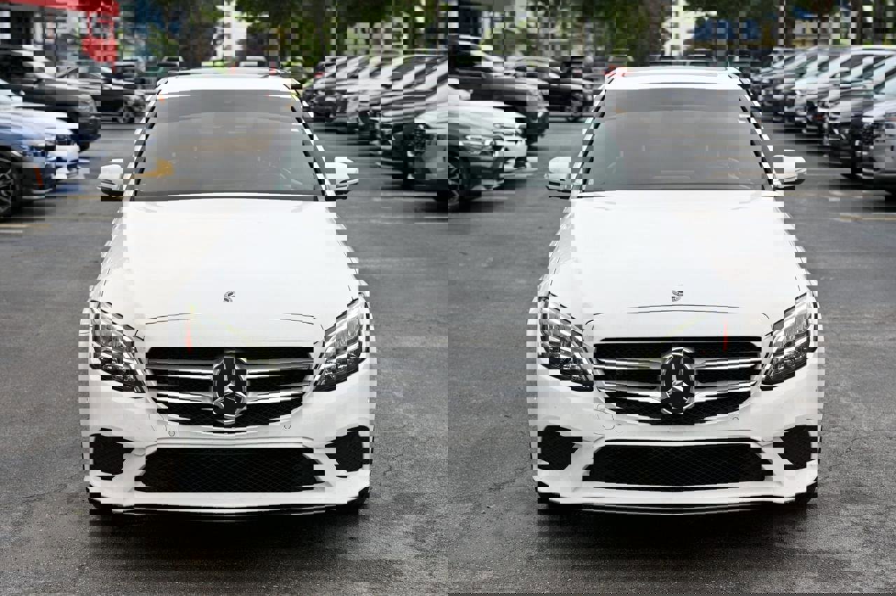 Used 2021 Mercedes-Benz C 300 Sedan image 2