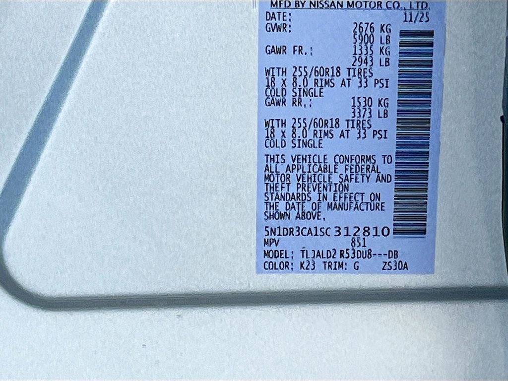 Used 2025 Nissan Pathfinder SL image 31