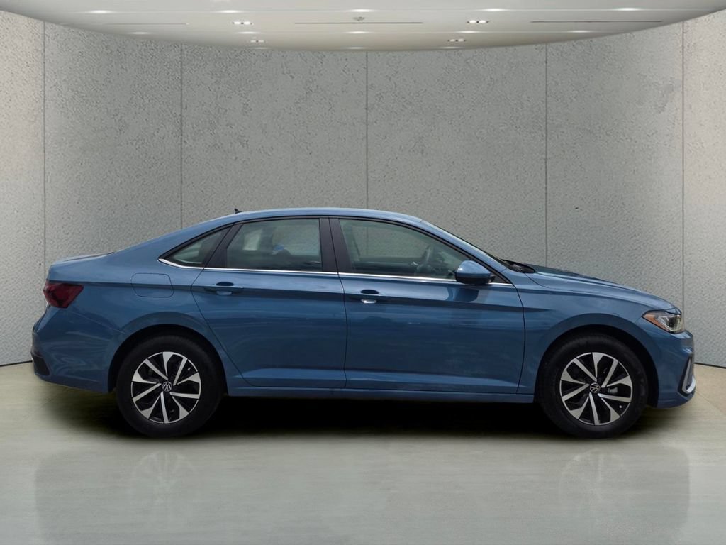 Used 2026 Volkswagen Jetta S FWD image 5