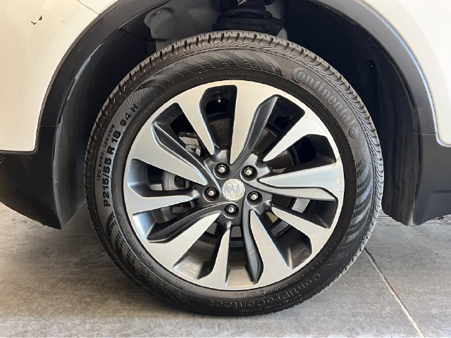 Used 2021 Buick Encore Preferred w/ Safety Package II AWD/4WD image 11