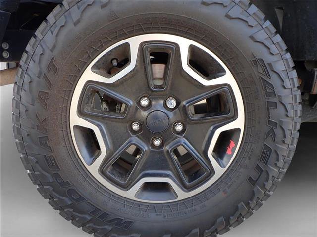 Used 2016 Jeep Wrangler Unlimited Rubicon image 7