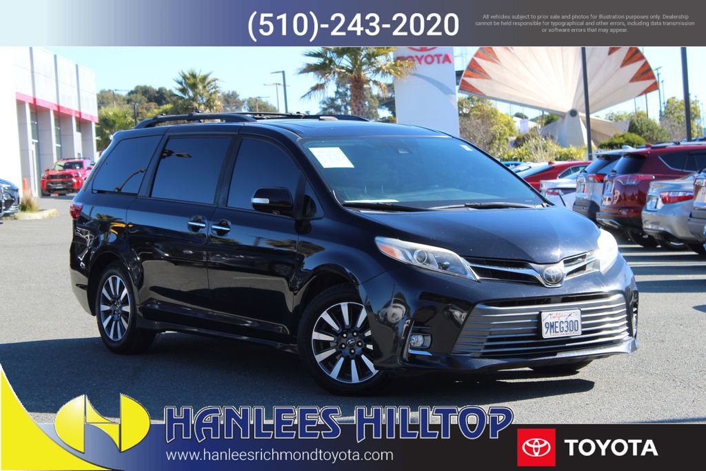 Used 2018 Toyota Sienna Limited w/ Carpet Mat Package