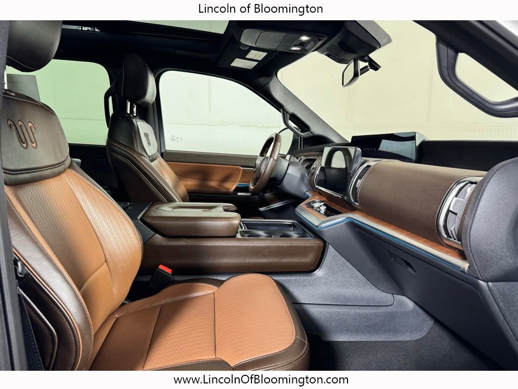 Used 2025 Ford Expedition Max King Ranch AWD/4WD image 18