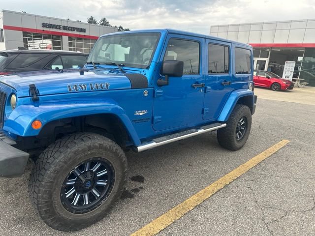 Used 2015 Jeep Wrangler Unlimited Sahara w/ Mopar Chrome Edition Group AWD/4WD image 2