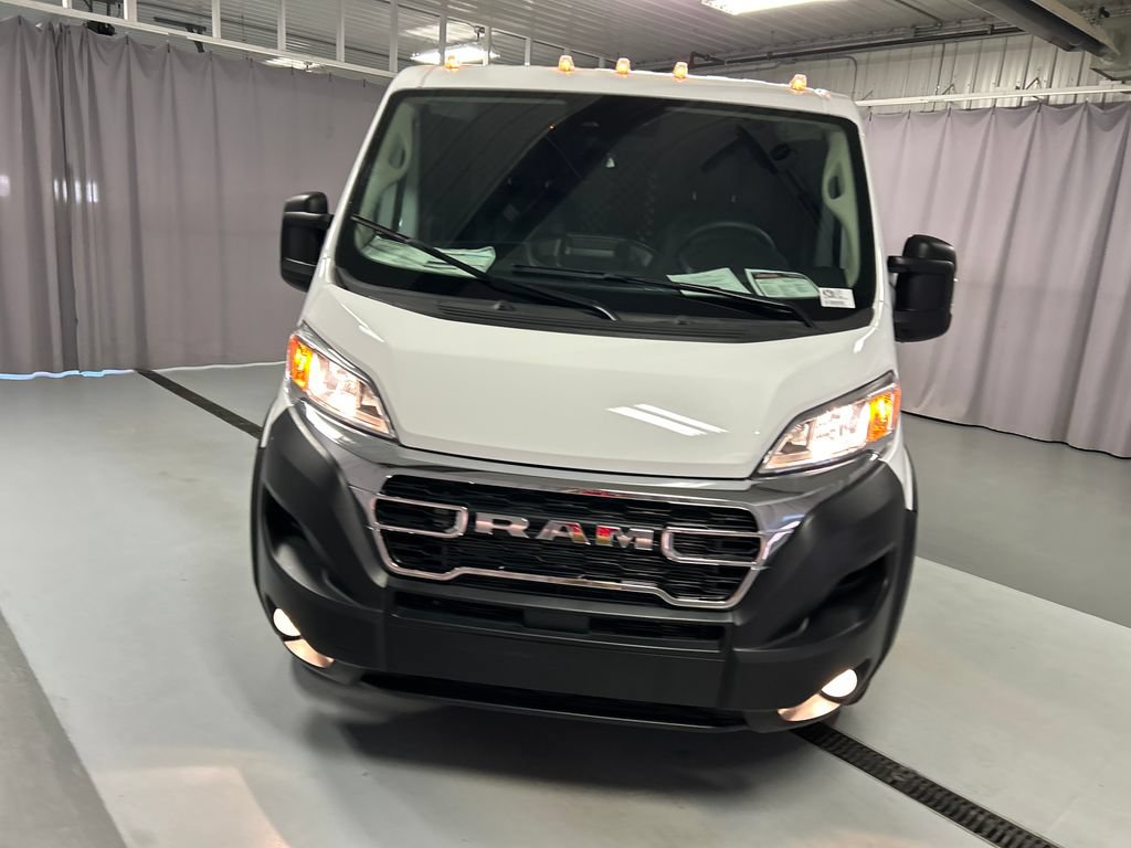 Used 2025 RAM ProMaster 2500 w/ U-Haul Equipment Group FWD image 2