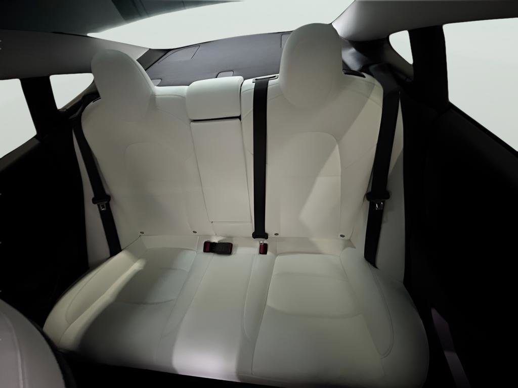 Used 2021 Tesla Model 3 Performance image 26