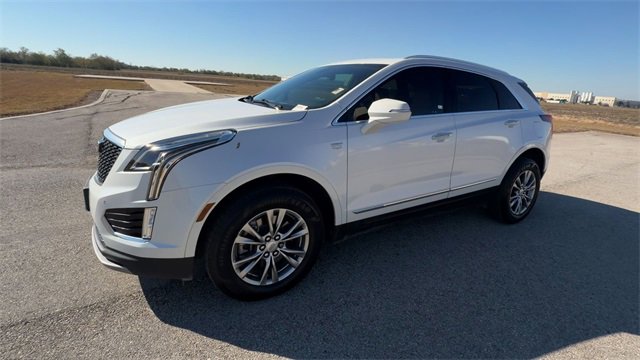 Certified 2023 Cadillac XT5 Premium Luxury image 4