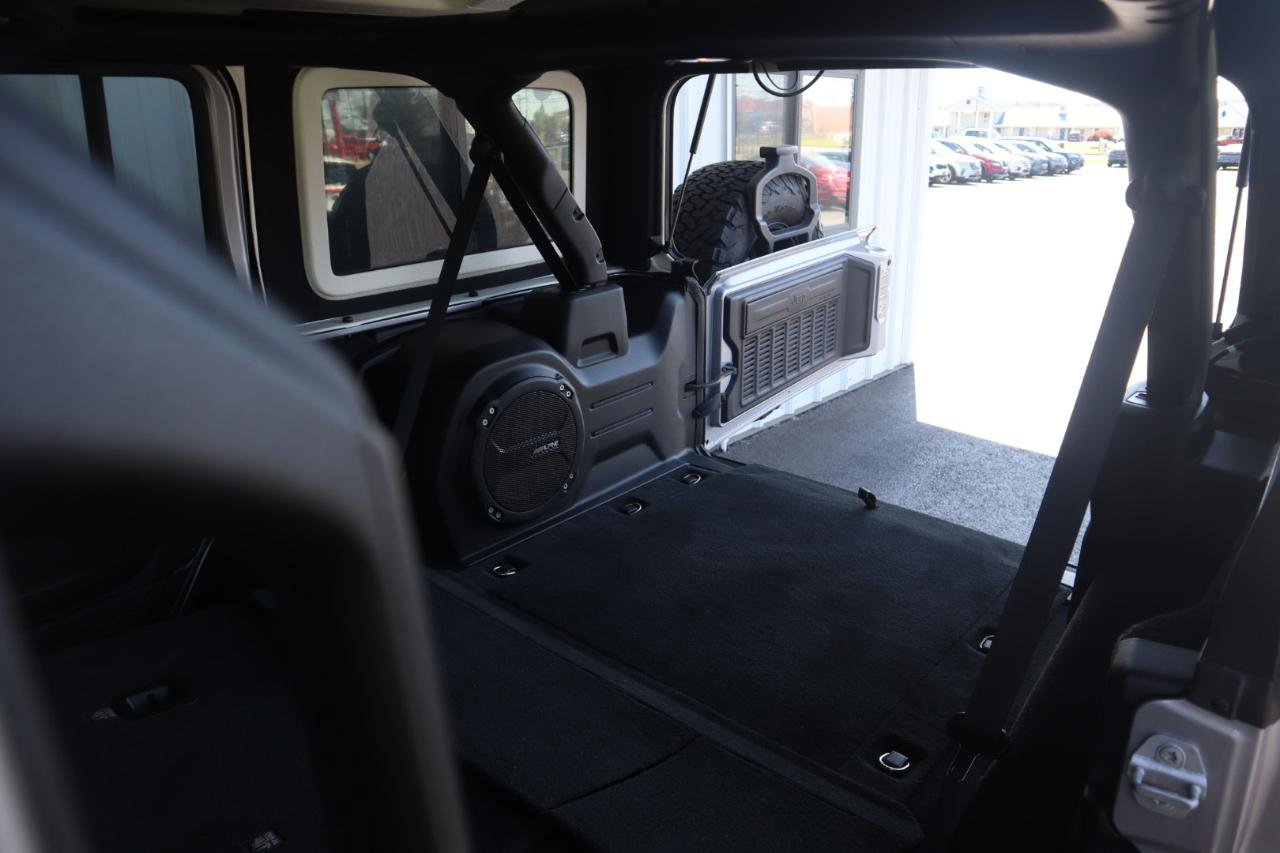Used 2018 Jeep Wrangler Unlimited Rubicon AWD/4WD image 51
