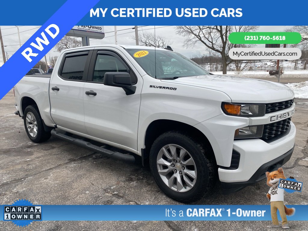Used 2021 Chevrolet Silverado 1500 Custom w/ LPO, Dark Essentials Package image 3