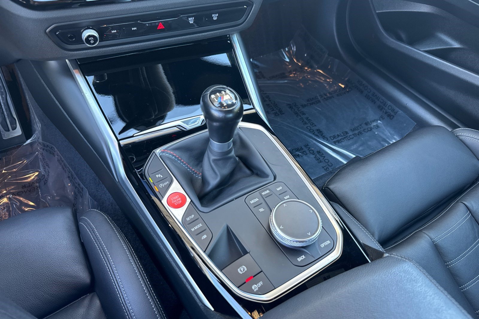Used 2024 BMW M2 w/ Lighting Package RWD image 28