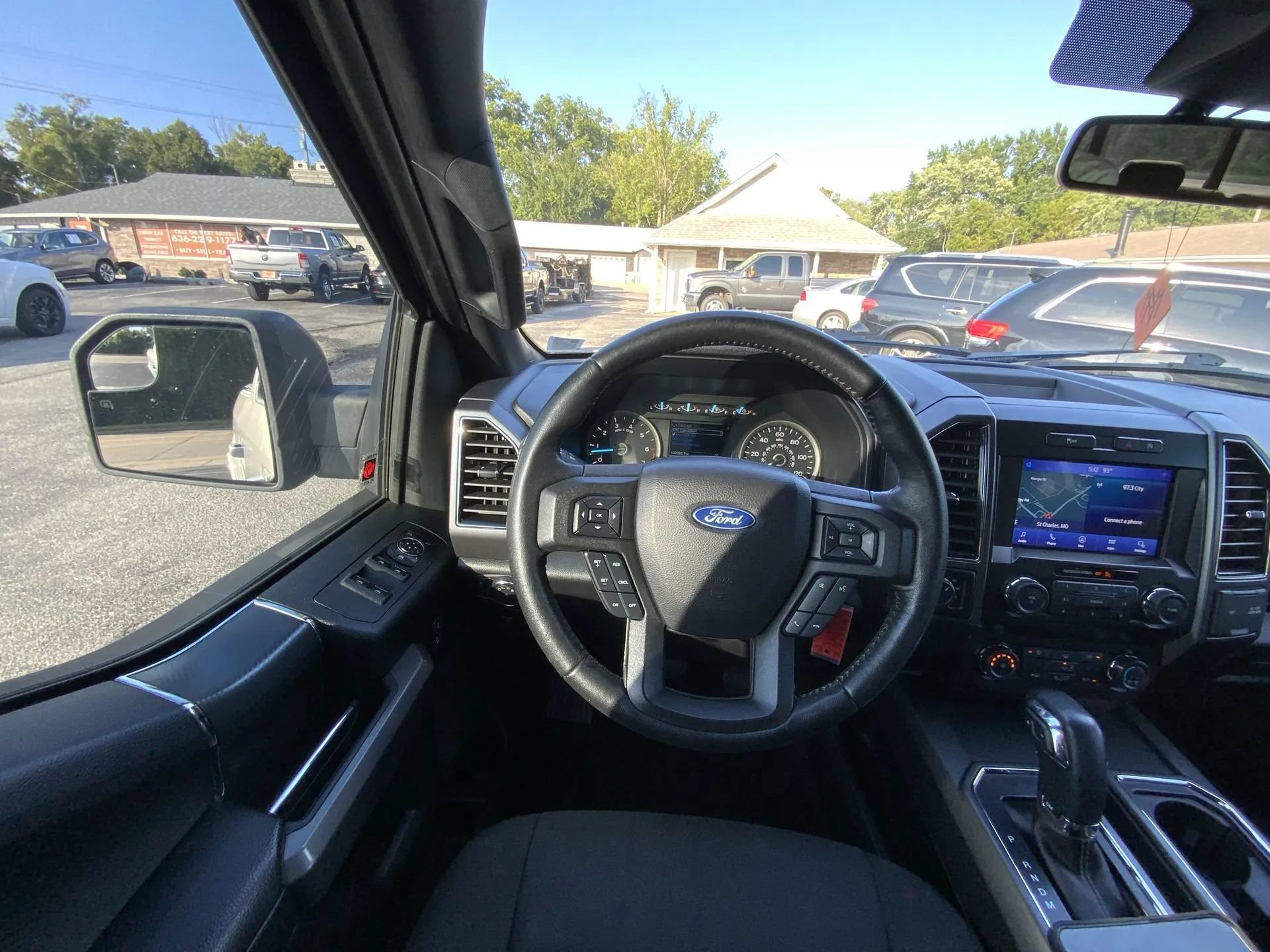 Used 2019 Ford F150 XLT w/ Equipment Group 302A Luxury AWD/4WD image 11
