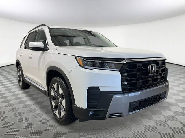 New 2026 Honda Pilot Touring image 9