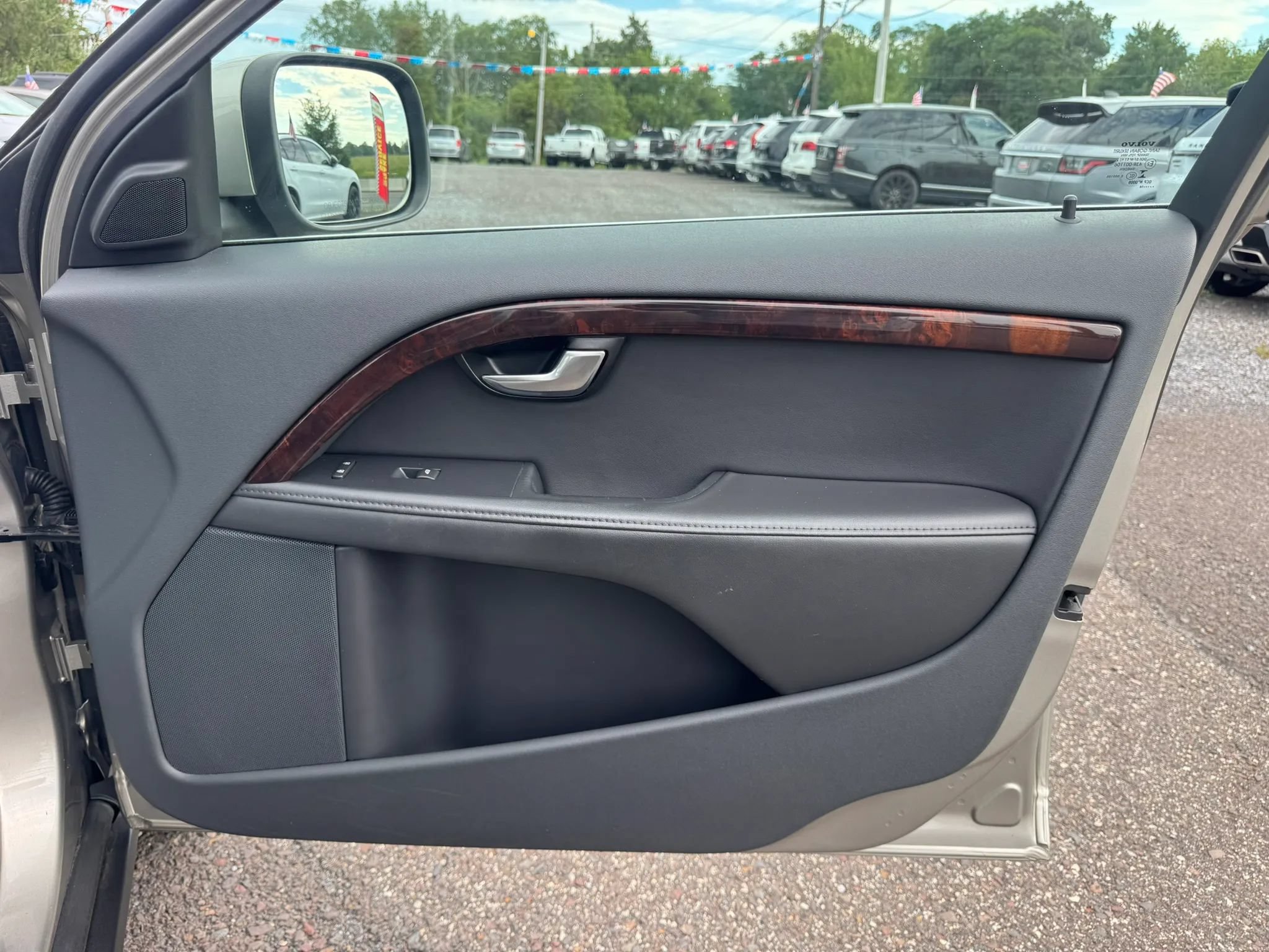Used 2015 Volvo XC70 3.2 Premier AWD/4WD image 19