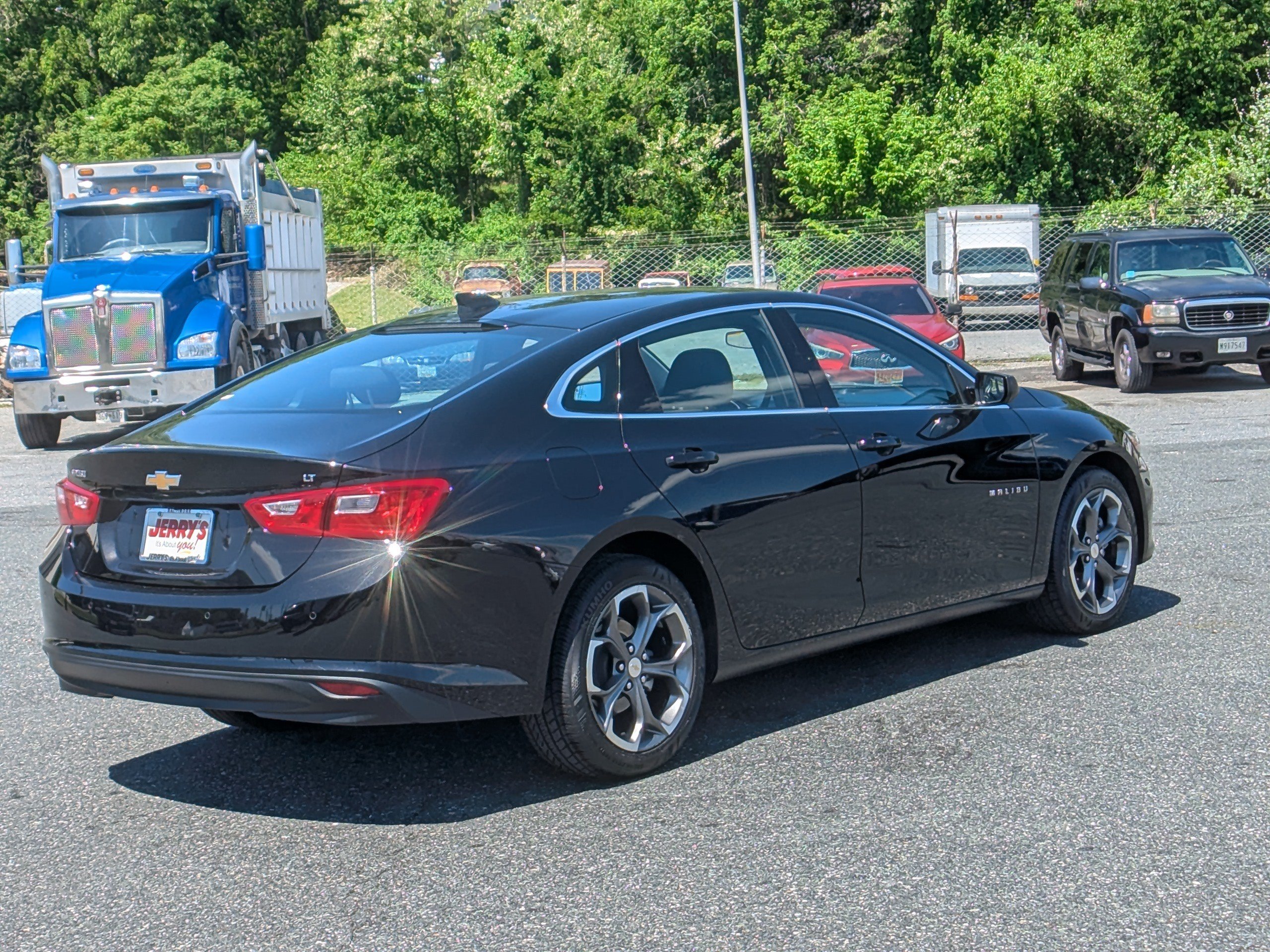 Used 2024 Chevrolet Malibu LT FWD image 9
