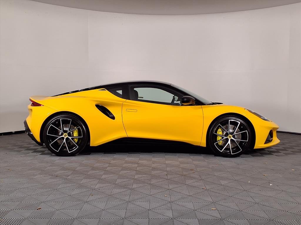 Used 2025 Lotus Emira image 31