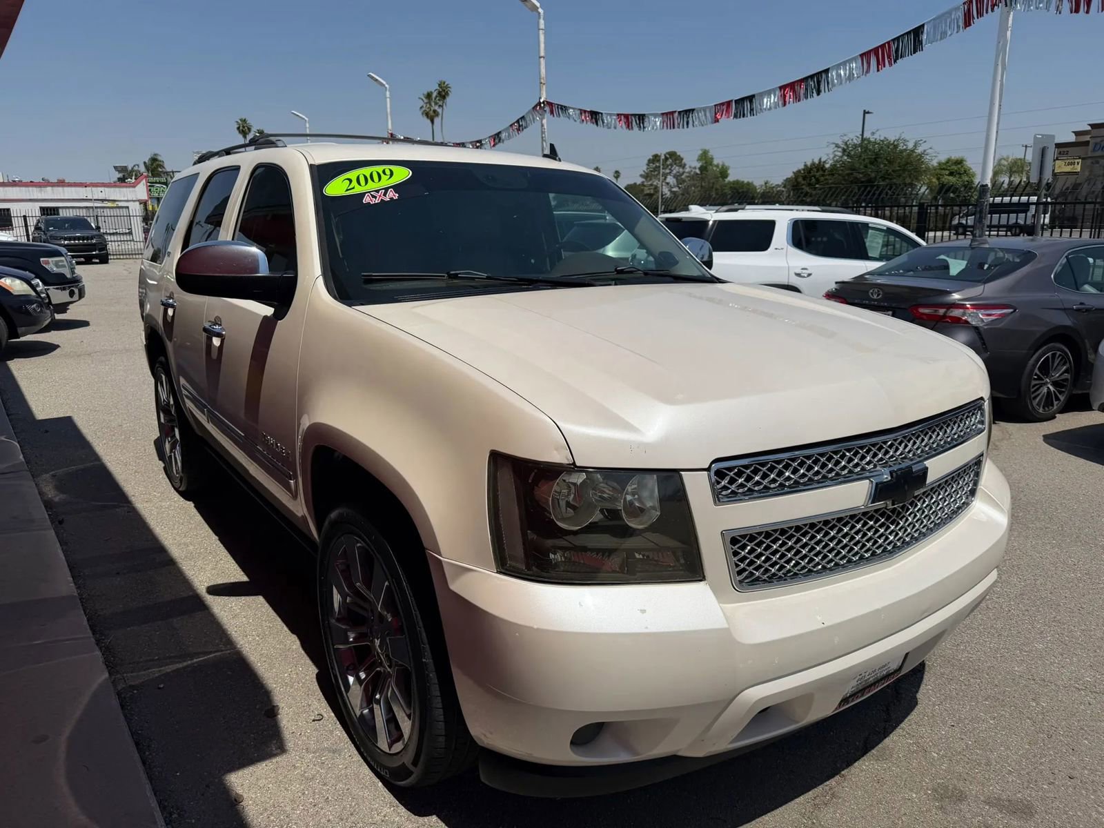 Used 2009 Chevrolet Tahoe LTZ AWD/4WD image 3