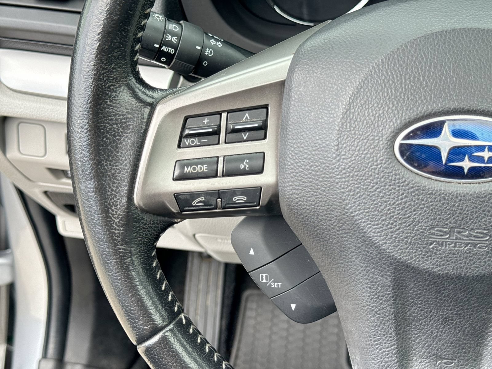 Used 2014 Subaru Forester 2.5i Touring AWD/4WD image 25