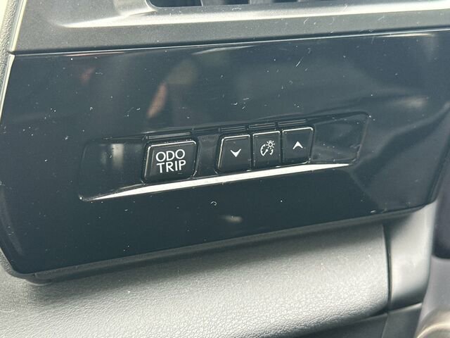 Used 2025 Lexus RZ 450e w/ Accessory Package (2T) image 31