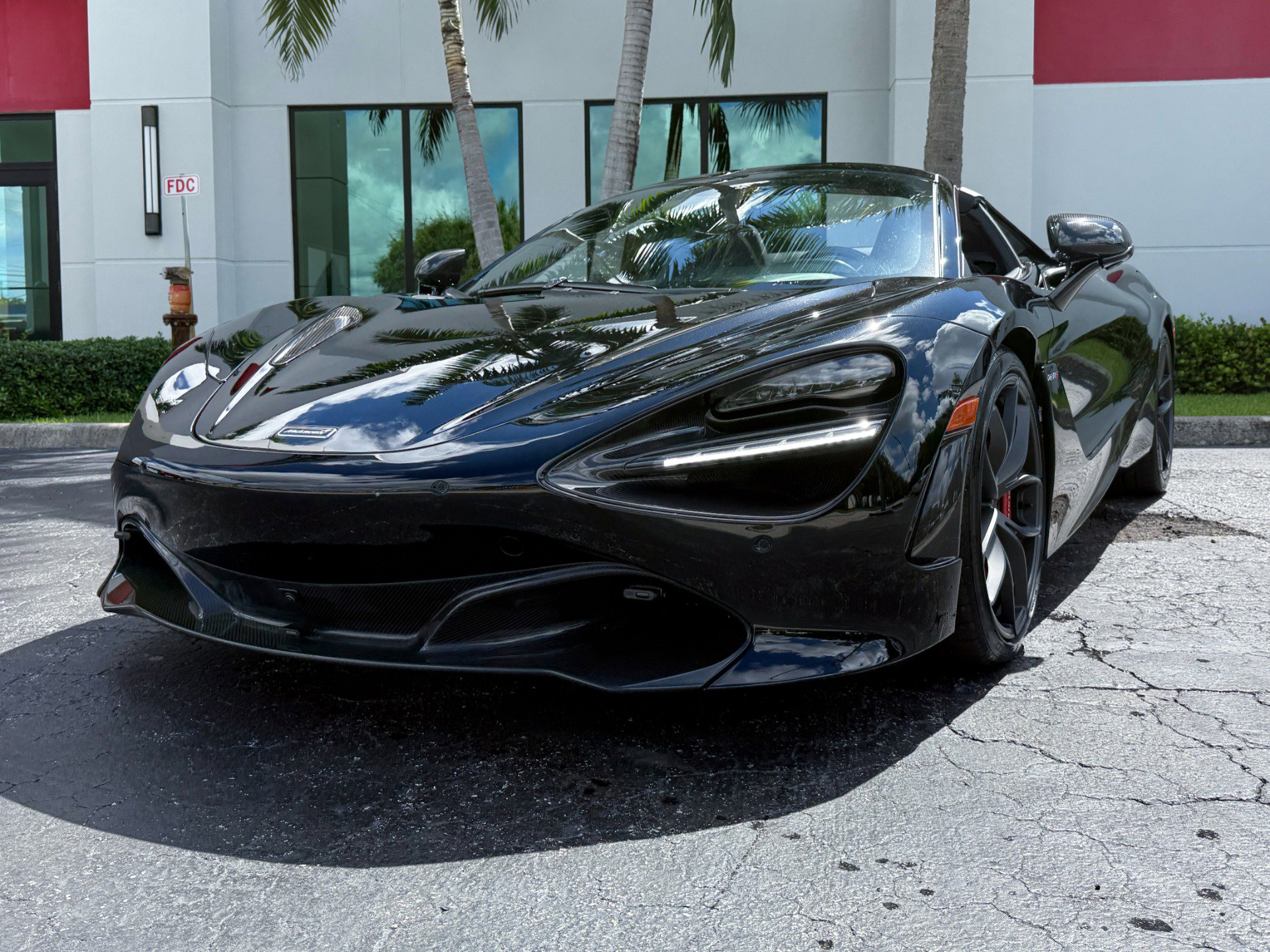 Used 2021 McLaren 720S Performance image 11