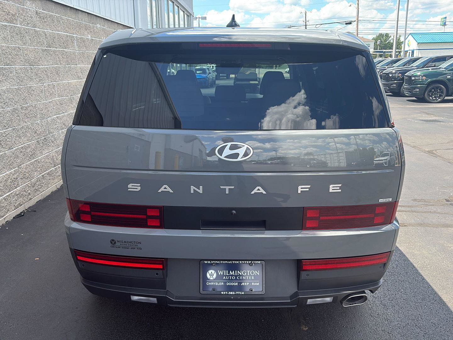 Used 2025 Hyundai Santa Fe SE AWD/4WD image 45