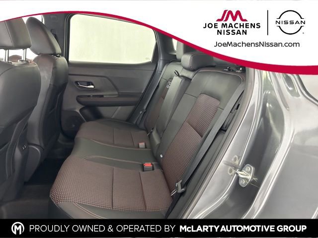 Certified 2025 Nissan Kicks SR image 24