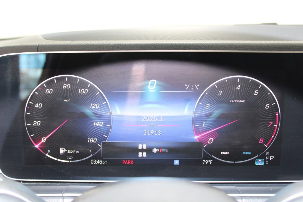 Used 2025 Mercedes-Benz GLS 450 4MATIC image 34