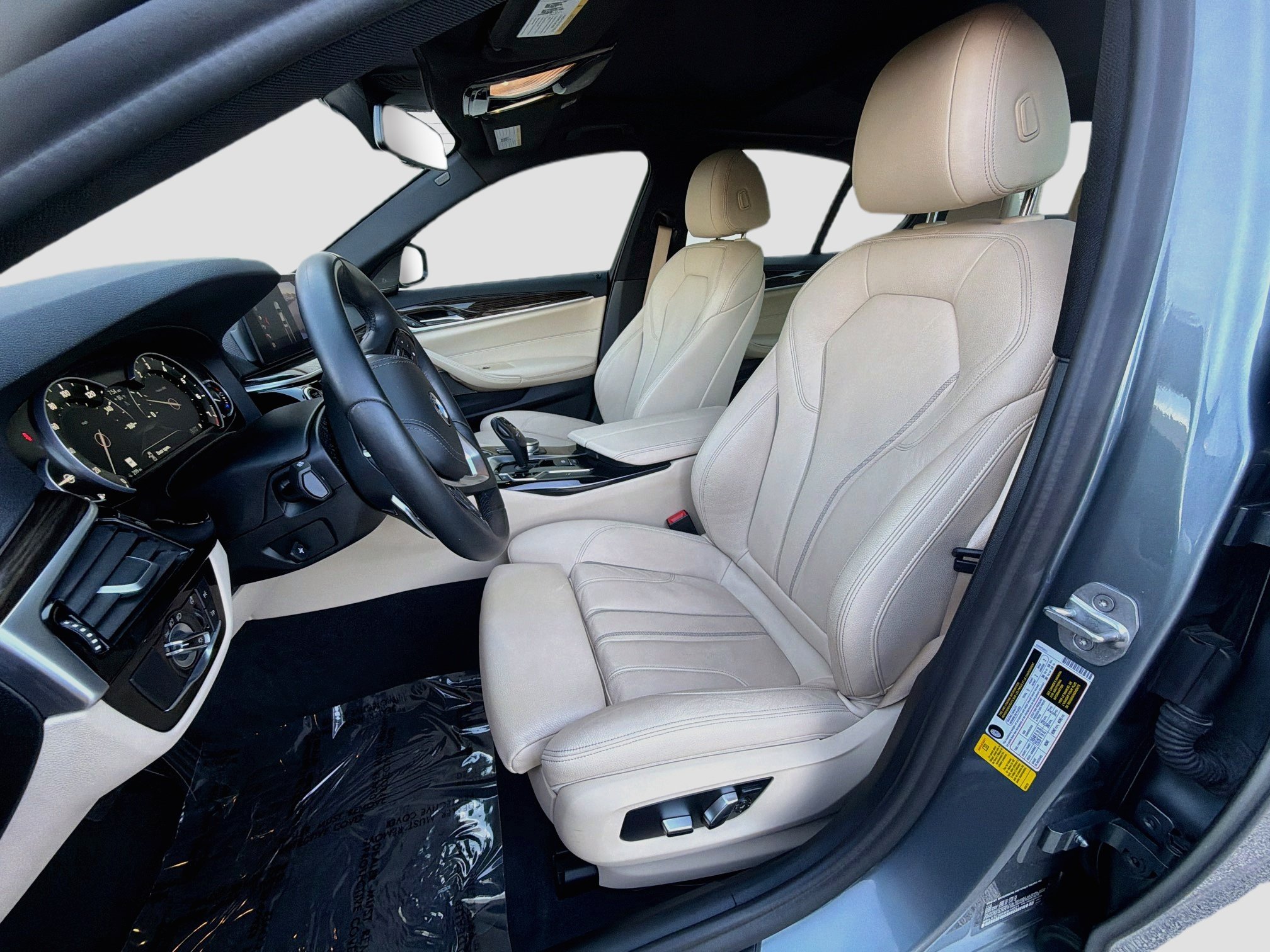 Used 2019 BMW 540i w/ Convenience Package RWD image 19