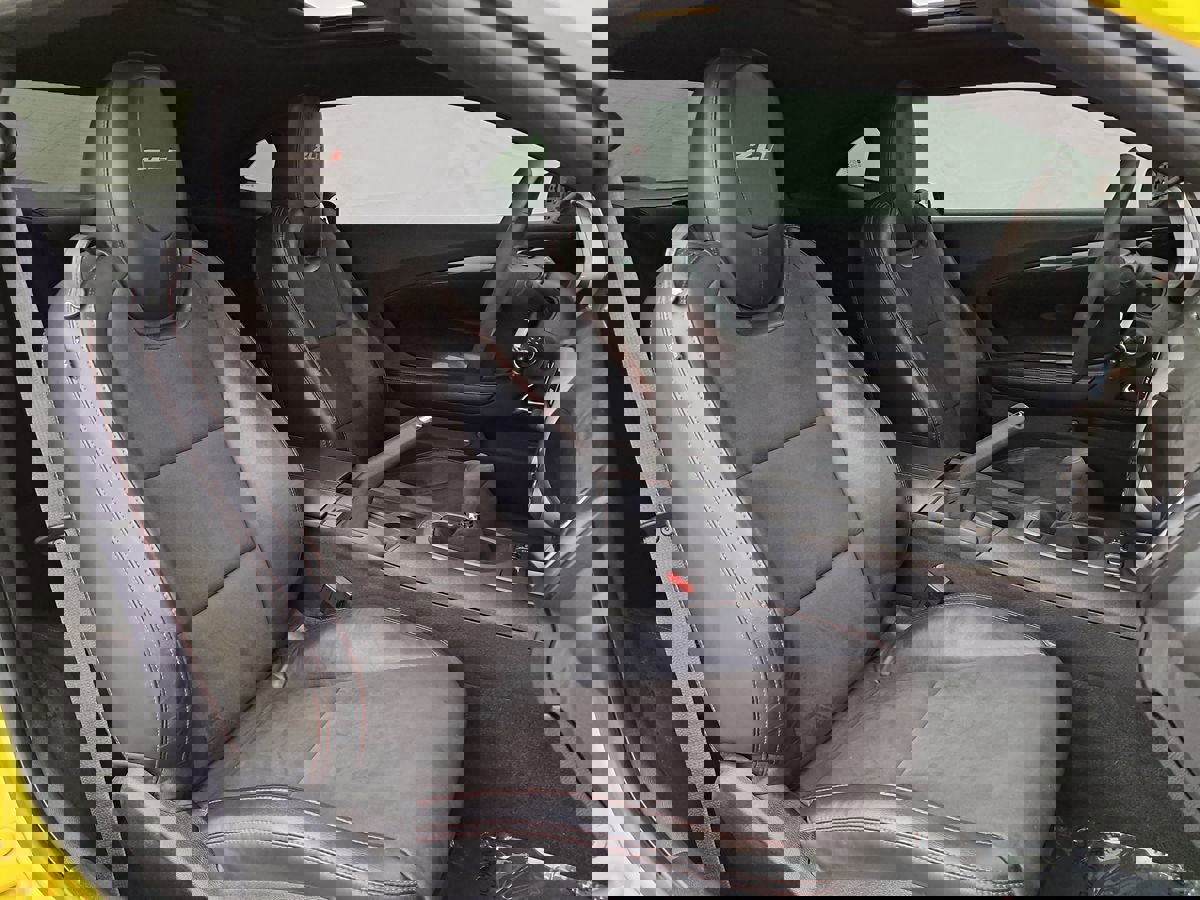 Used 2013 Chevrolet Camaro ZL1 image 39