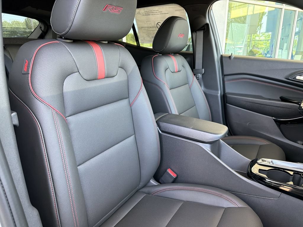 New 2026 Chevrolet Trax RS w/ Driver Confidence Package FWD image 28