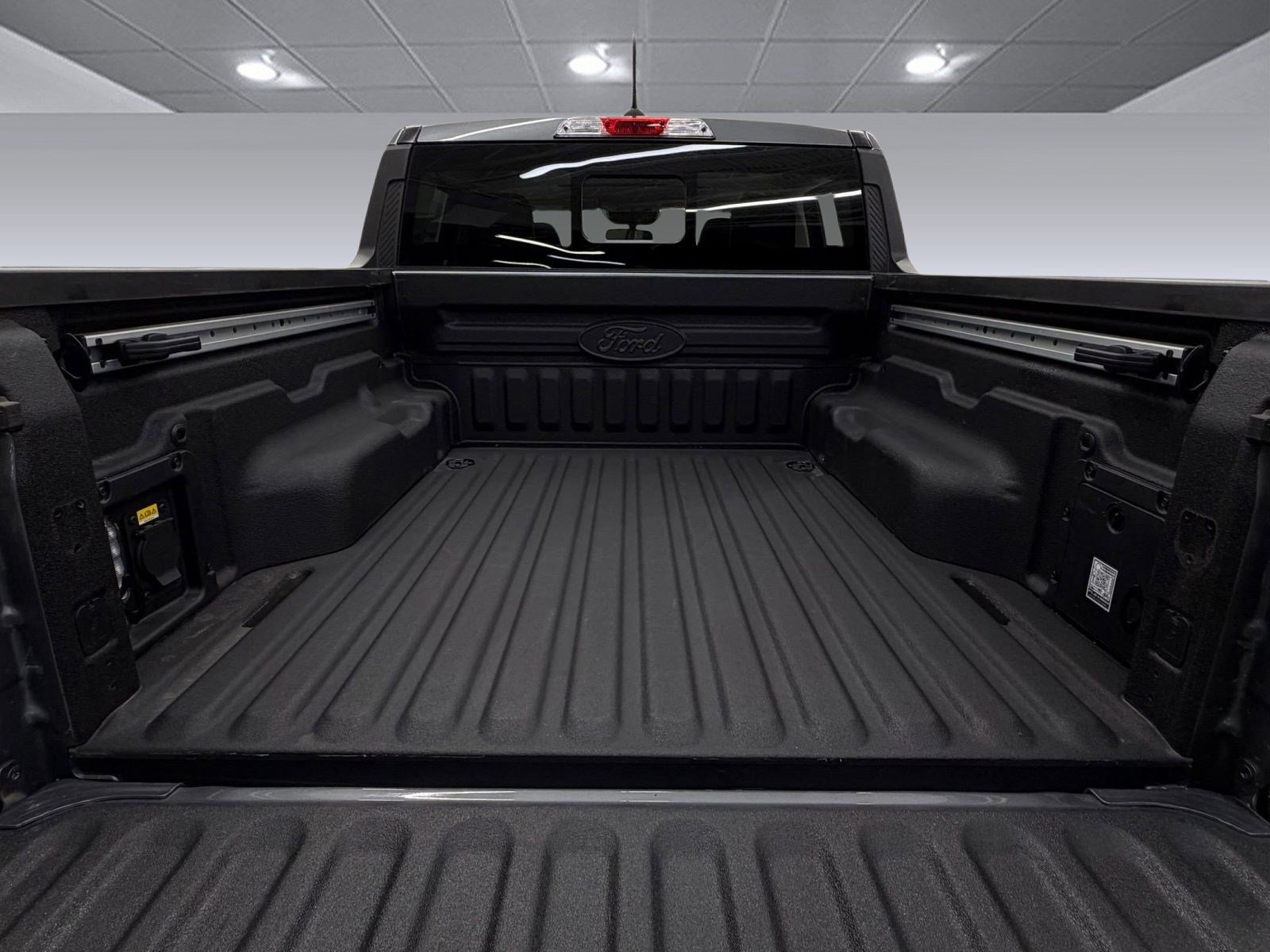 Used 2024 Ford Maverick Lariat w/ Black Appearance Package image 34