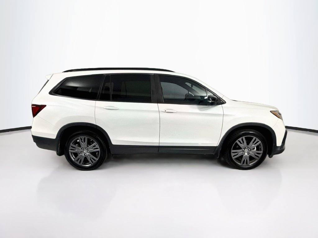 Used 2022 Honda Pilot Sport image 4