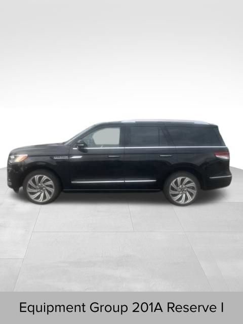 Certified 2023 Lincoln Navigator Reserve AWD/4WD image 5