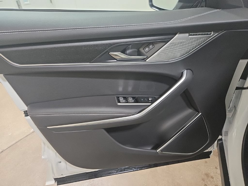 New 2026 Jaguar F-PACE R-Dynamic S AWD/4WD image 20