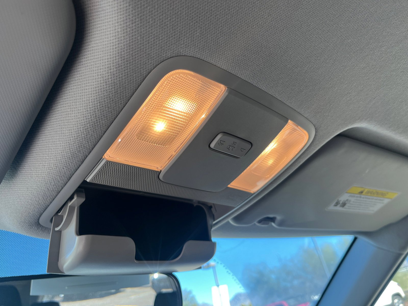 Used 2025 Kia Soul LX image 33