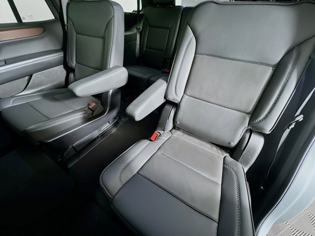 Used 2025 GMC Yukon Denali image 24