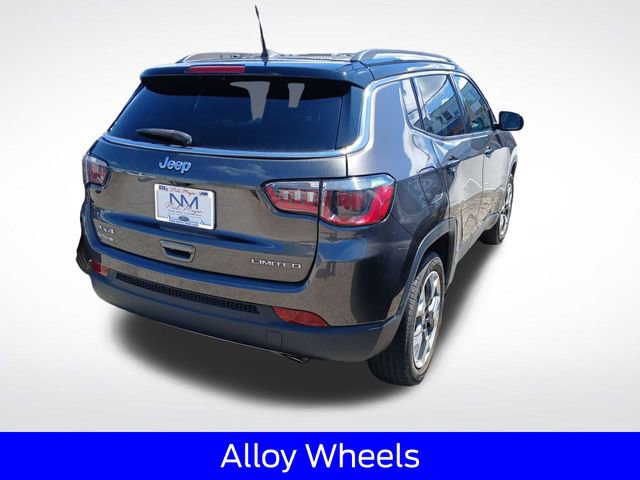 Used 2018 Jeep Compass Limited w/ Navigation Group AWD/4WD image 9