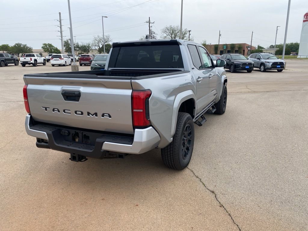 Used 2025 Toyota Tacoma SR5 image 5