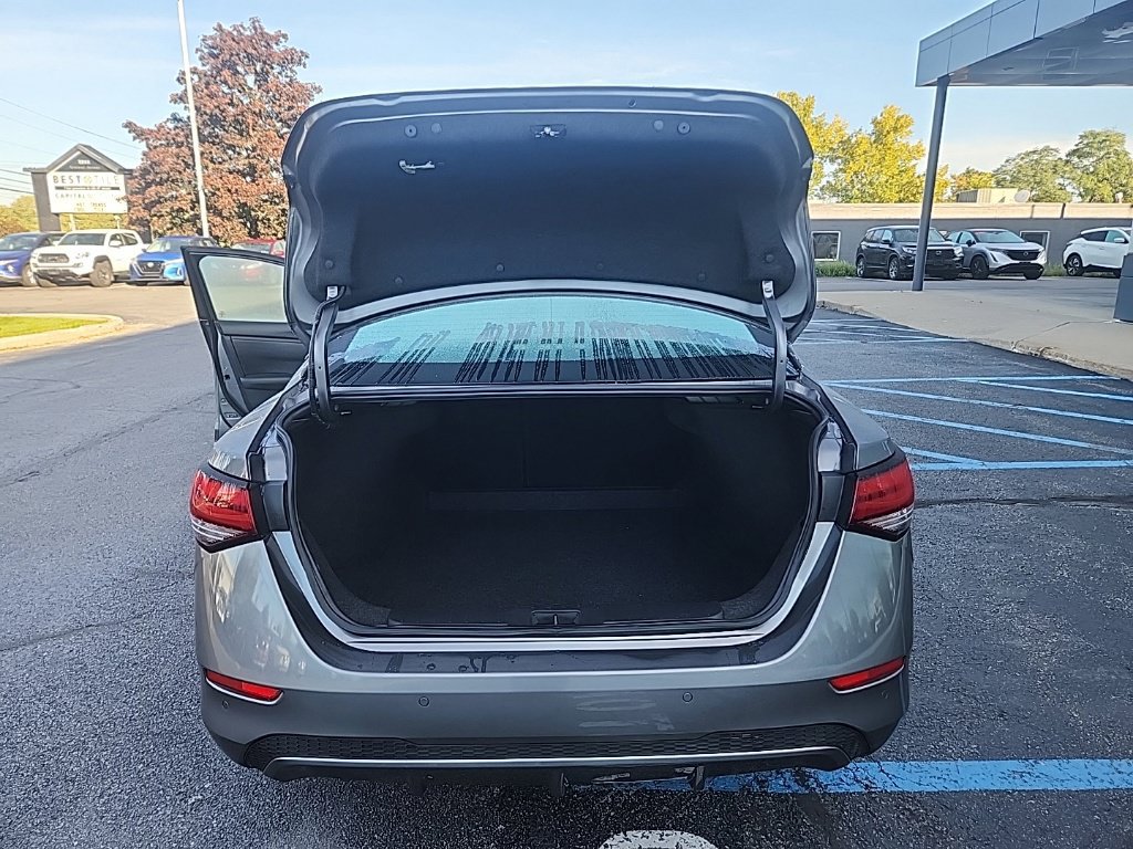 Certified 2023 Nissan Sentra SV FWD image 27