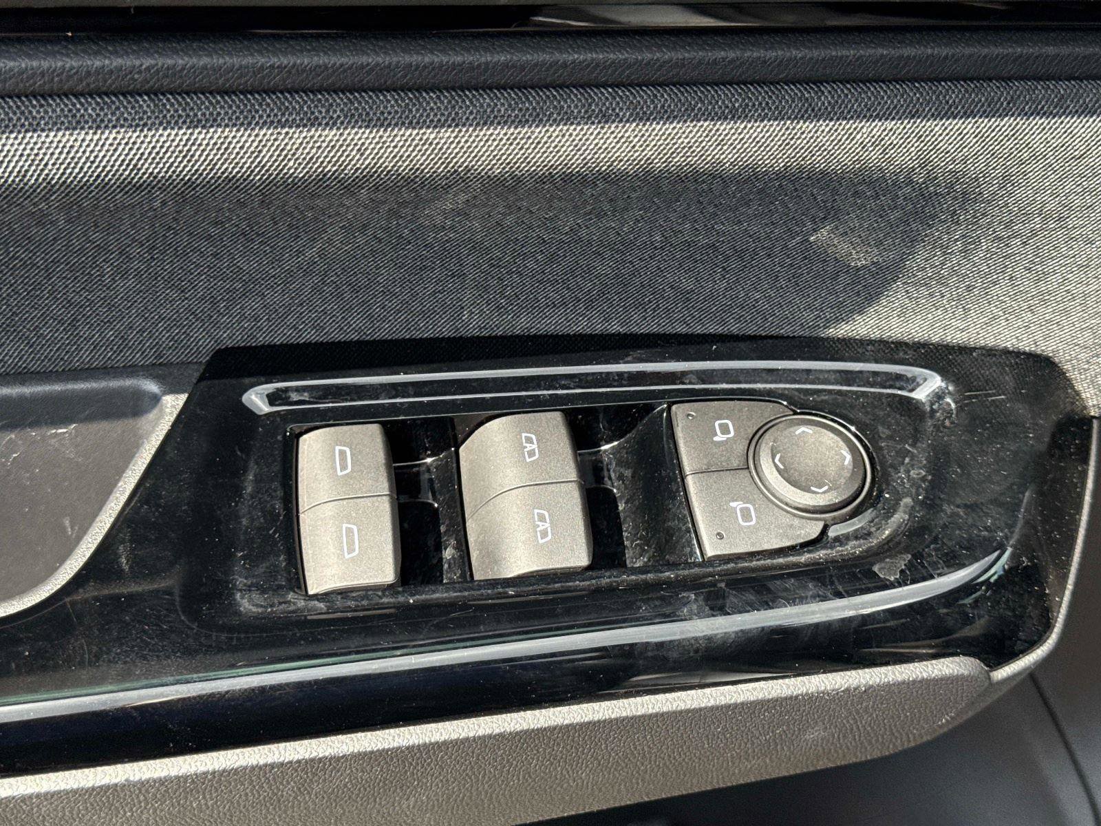 Certified 2024 Honda Prologue EX image 18