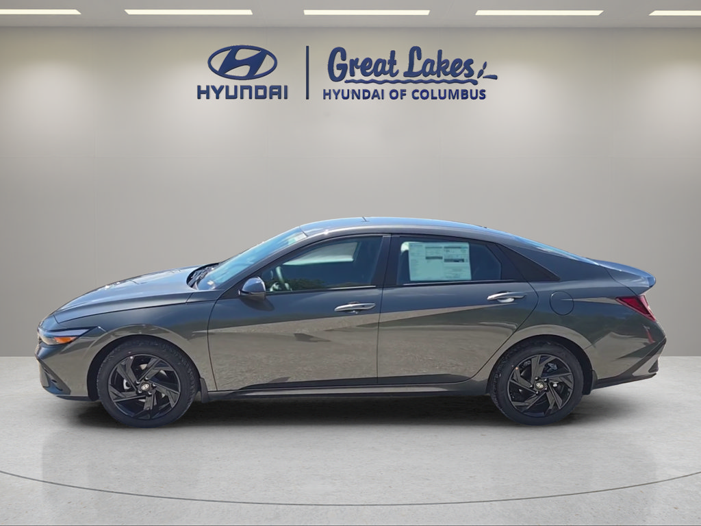 New 2026 Hyundai Elantra Sport FWD image 2