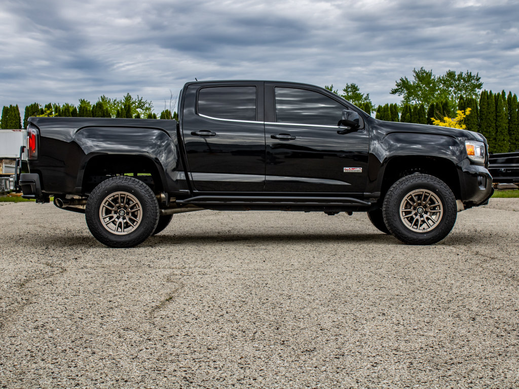Used 2019 GMC Canyon All Terrain w/ All Terrain X Package AWD/4WD image 2
